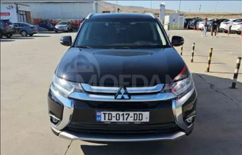 Mitsubishi Outlander 2016 Тбилиси - изображение 1