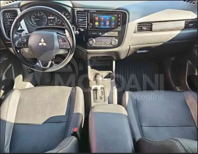 Mitsubishi Outlander 2016 Тбилиси - изображение 4