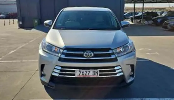 Toyota Highlander 2019 თბილისი