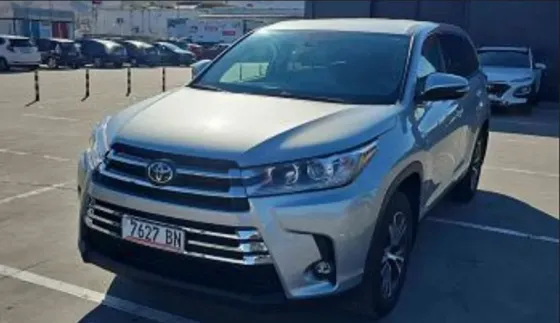 Toyota Highlander 2019 თბილისი