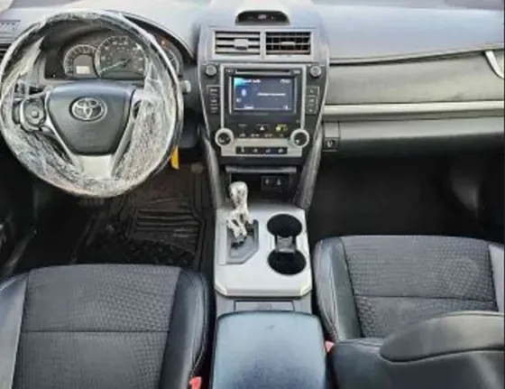 Toyota Camry 2014 თბილისი