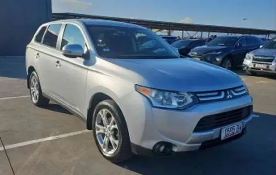 Mitsubishi Outlander 2014 თბილისი