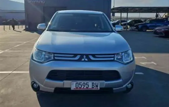 Mitsubishi Outlander 2014 თბილისი