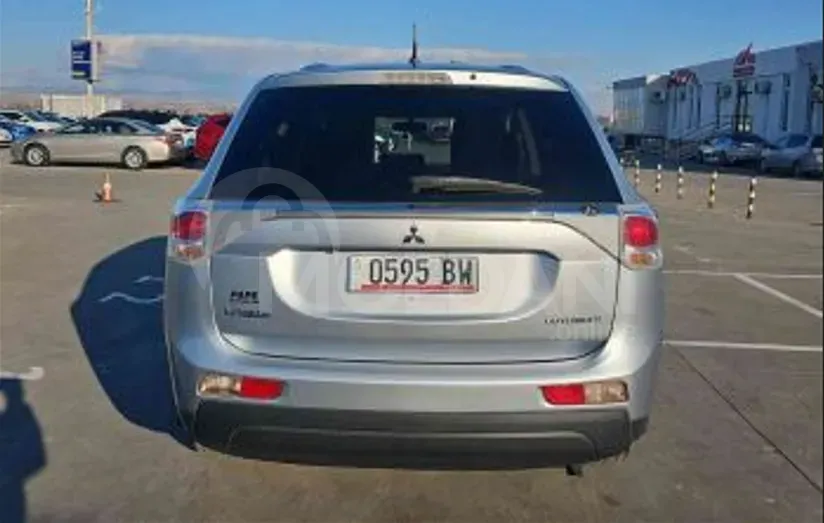 Mitsubishi Outlander 2014 Тбилиси - изображение 3