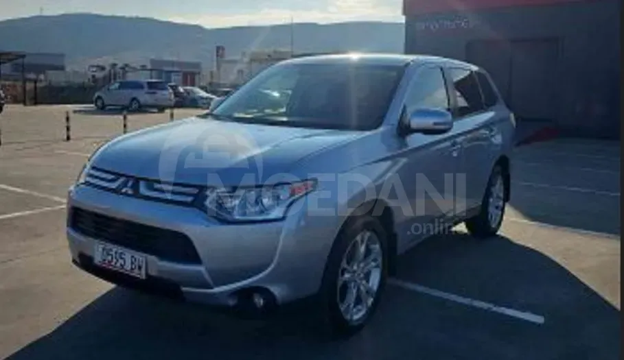 Mitsubishi Outlander 2014 Тбилиси - изображение 2