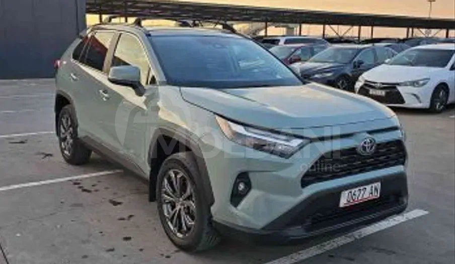 Toyota RAV4 2.5L 2022 Тбилиси - изображение 5