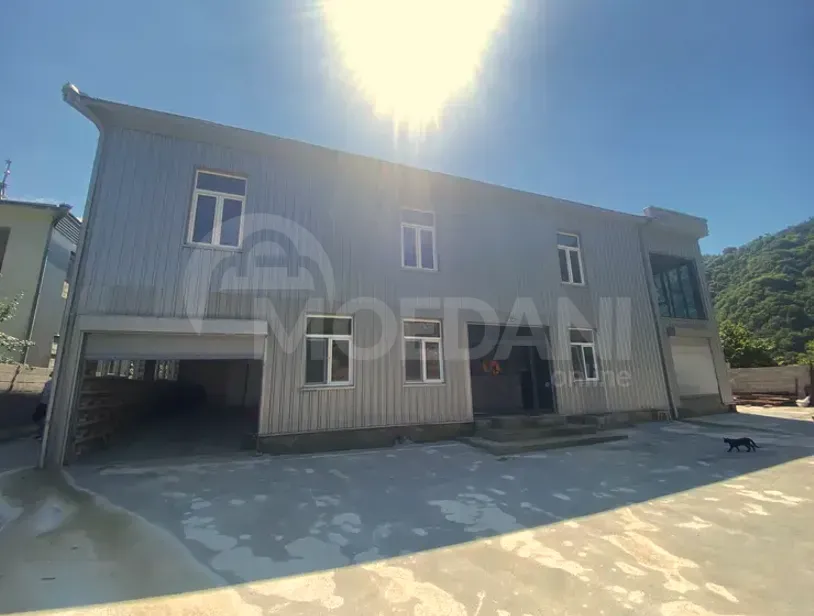 სახლი 1000м² ქობულეთი - photo 1