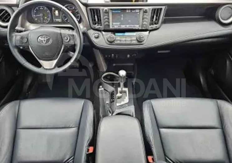 Toyota RAV4 2.5L 2017 Тбилиси - изображение 6