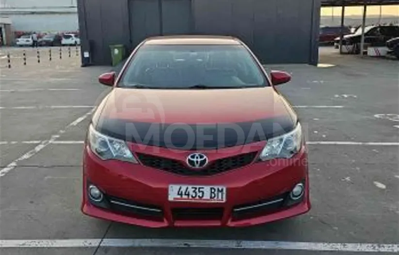 Toyota Camry 2.5L 2014 Тбилиси - изображение 1