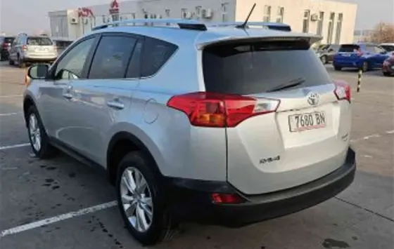 Toyota Rav4 2015 თბილისი