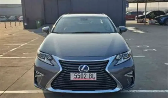 Lexus ES 2014 Тбилиси