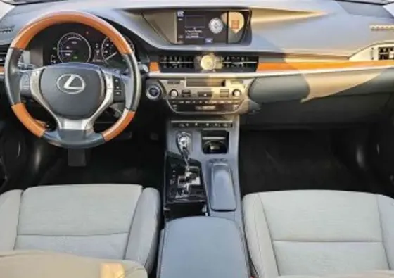 Lexus ES 2014 Тбилиси