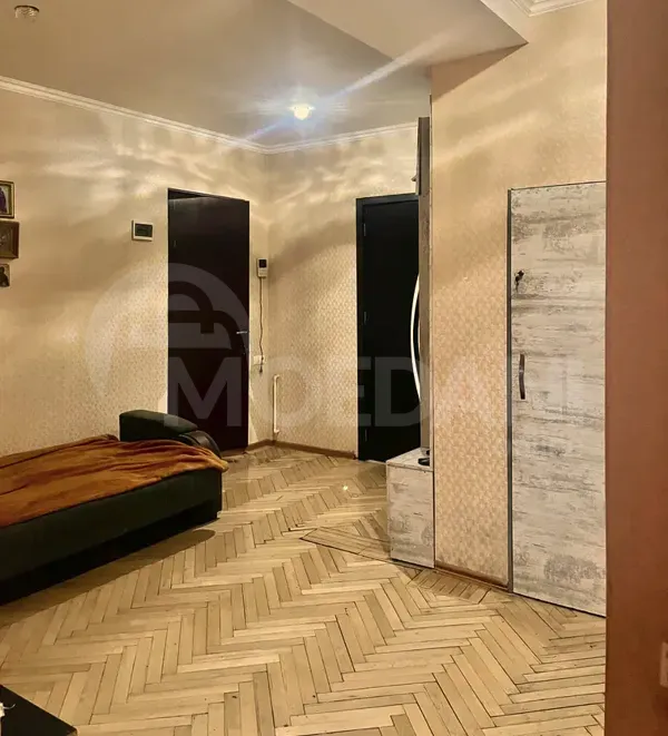 იყიდება 5 ოთახიანი ბინას 130მ² 4/4 სართ თბილისი - photo 11