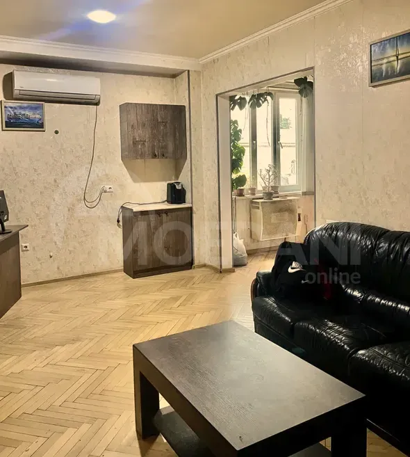 იყიდება 5 ოთახიანი ბინას 130მ² 4/4 სართ თბილისი - photo 8