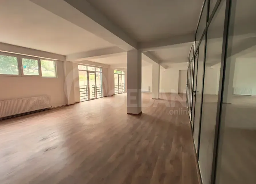 Продается коммерческое офисное помещение в Сабуртало Тбилиси - изображение 9