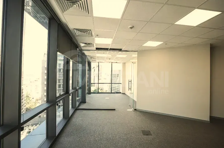 Сдается в аренду торгово-офисное помещение Тбилиси - изображение 12