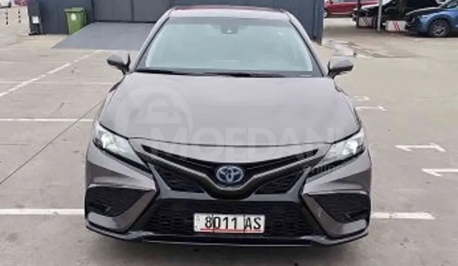 Toyota Camry 2.5L 2022 Тбилиси - изображение 1