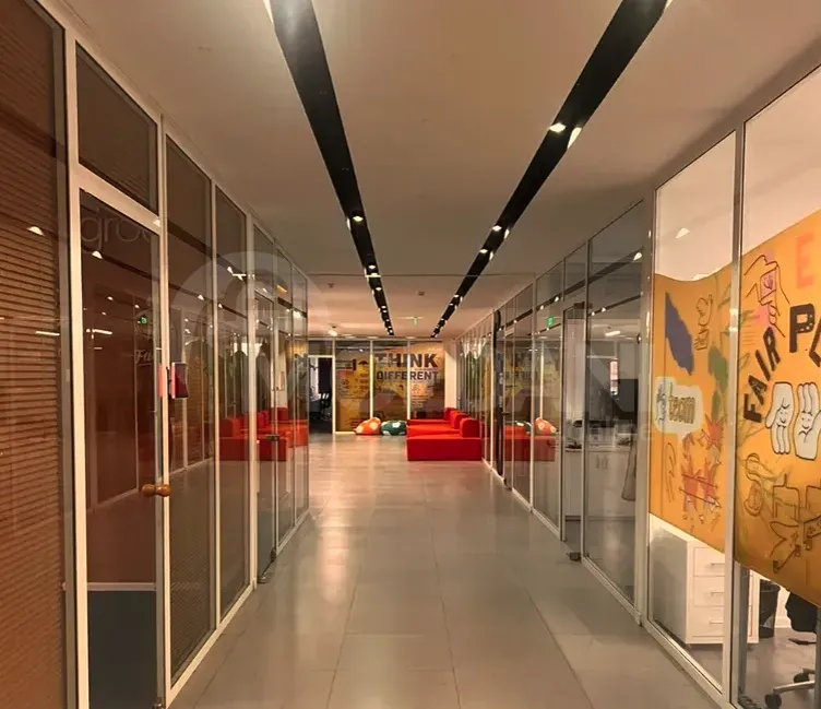 Сдается в аренду торгово-офисное помещение // Тбилиси - изображение 3