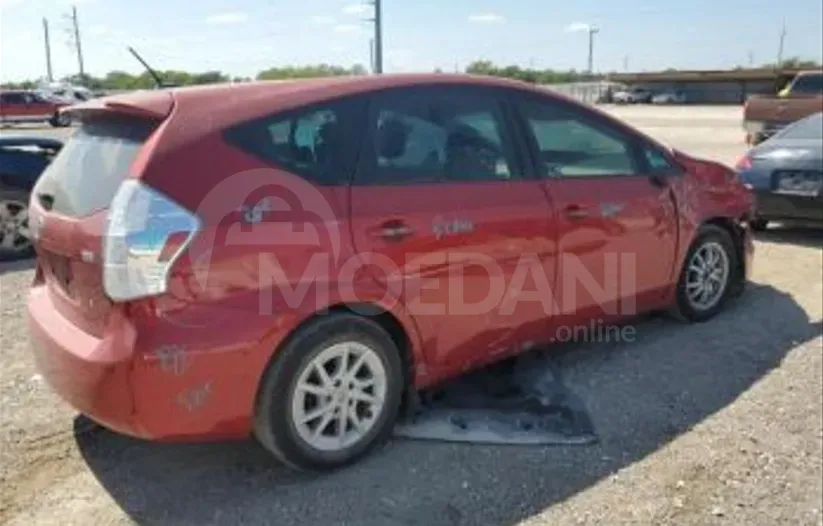 Toyota Prius 1.8L 2014 Тбилиси - изображение 5