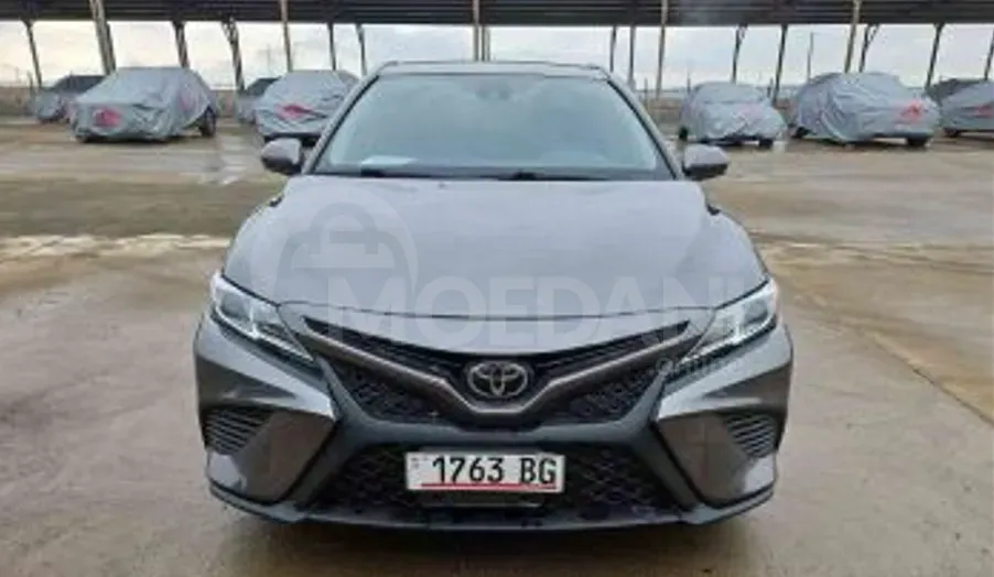Toyota Camry 2.5L 2020 Тбилиси - изображение 1