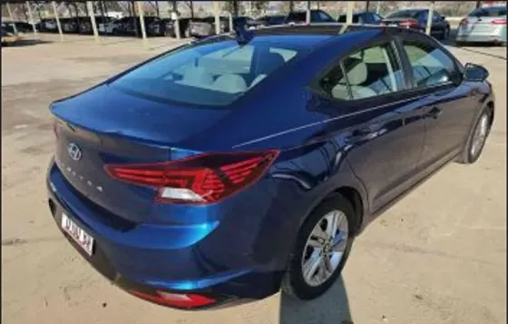 Hyundai Elantra 2019 Tbilisi