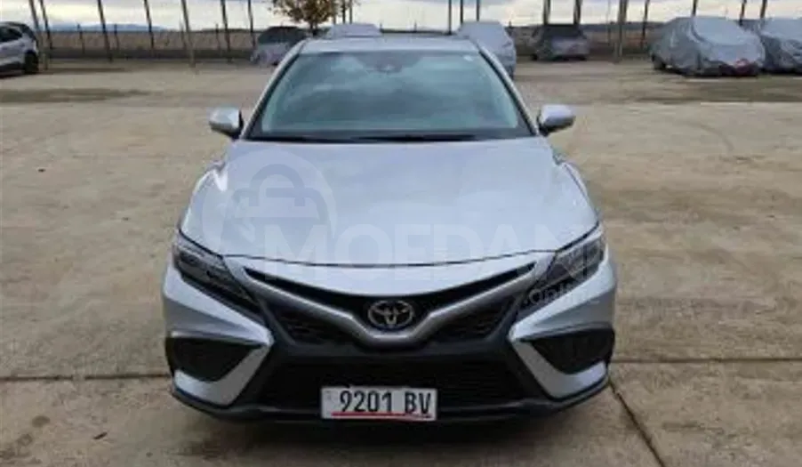 Toyota Camry 2.5L 2023 Тбилиси - изображение 1