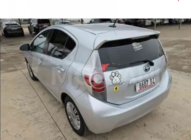 Toyota Prius C 2014 თბილისი - photo 4