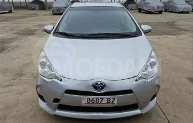 Toyota Prius C 2014 თბილისი - photo 1