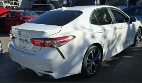 Toyota Camry 2019 თბილისი