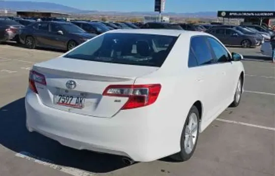 Toyota Camry 2014 თბილისი