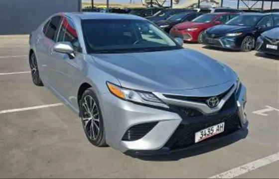 Toyota Camry 2018 თბილისი