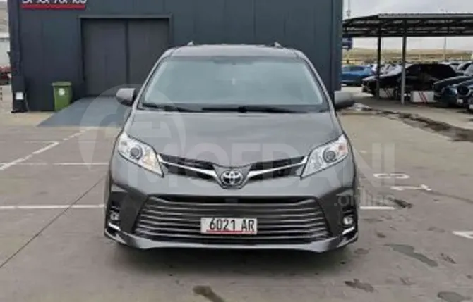 Toyota Sienna 2016 Тбилиси - изображение 3