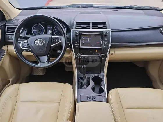 Toyota Camry 2015 თბილისი