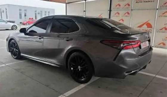 Toyota Camry 2018 თბილისი