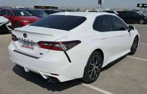 Toyota Camry 2023 თბილისი