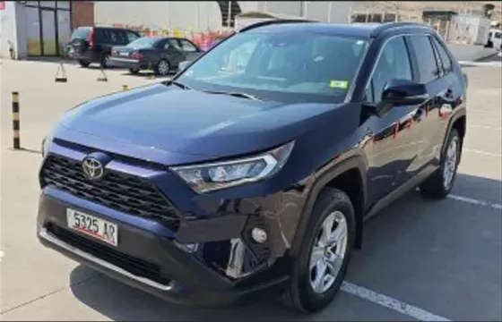 Toyota Rav4 2020 Тбилиси