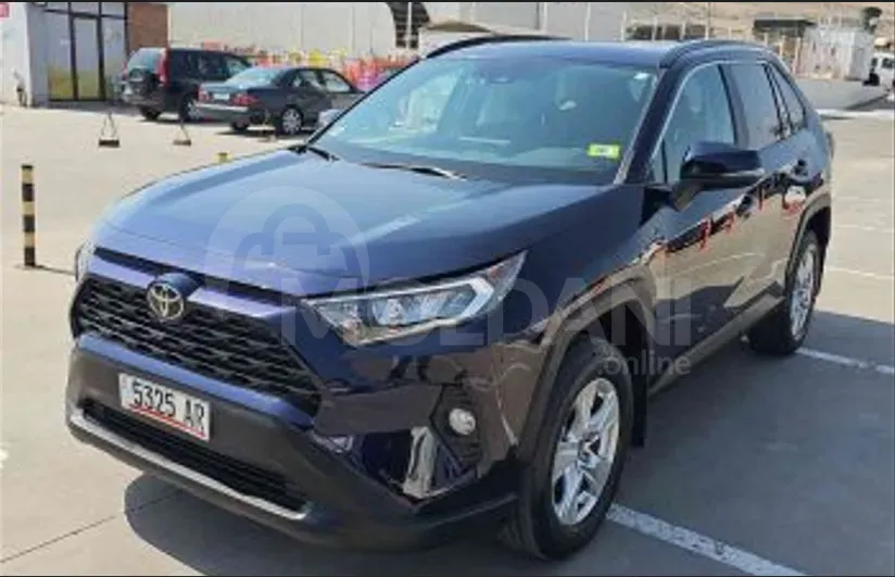 Toyota RAV4 2.5L 2020 Тбилиси - изображение 2