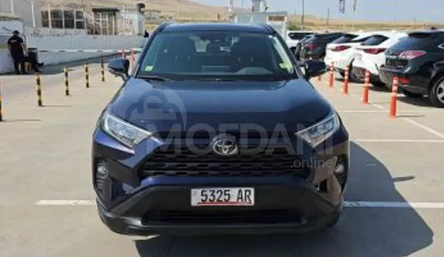 Toyota RAV4 2.5L 2020 Тбилиси - изображение 1