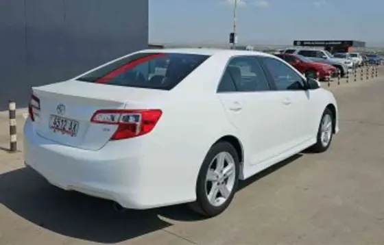 Toyota Camry 2014 Тбилиси