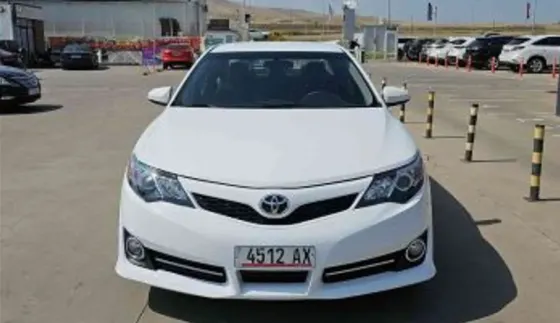 Toyota Camry 2014 Тбилиси