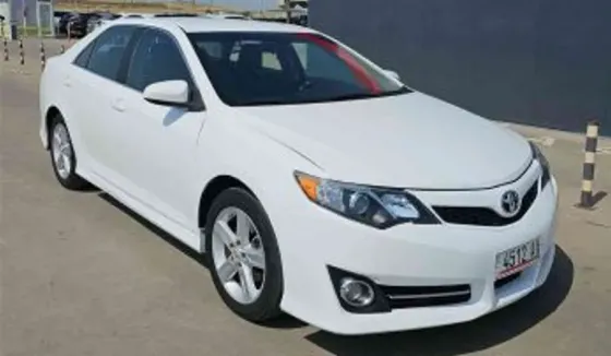 Toyota Camry 2014 Тбилиси