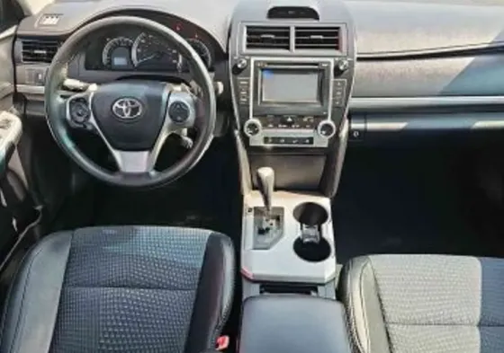 Toyota Camry 2014 Тбилиси