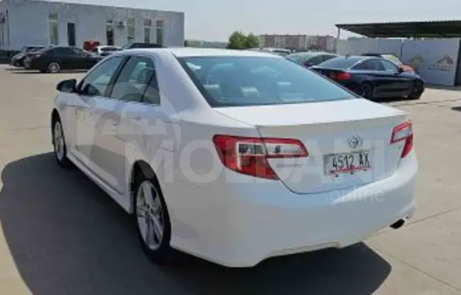 Toyota Camry 2014 Тбилиси - изображение 3