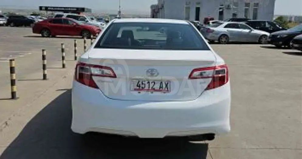 Toyota Camry 2.5L 2014 Тбилиси - изображение 7