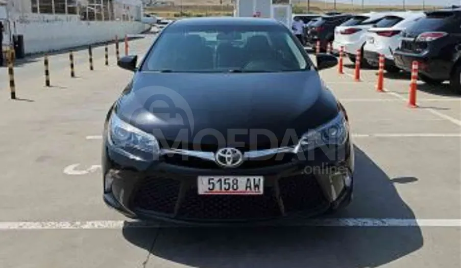 Toyota Camry 2.5L 2017 Тбилиси - изображение 1