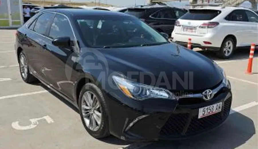Toyota Camry 2.5L 2017 Тбилиси - изображение 5
