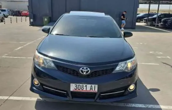 Toyota Camry 2014 Тбилиси