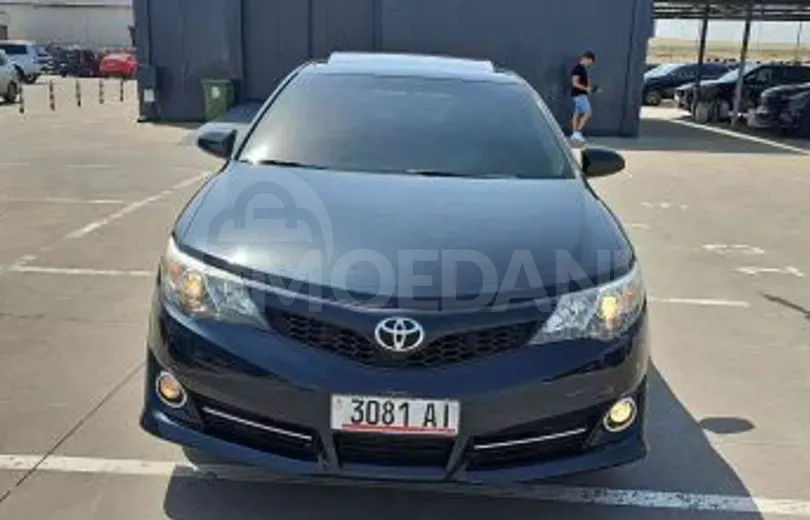 Toyota Camry 2.5L 2014 Тбилиси - изображение 1