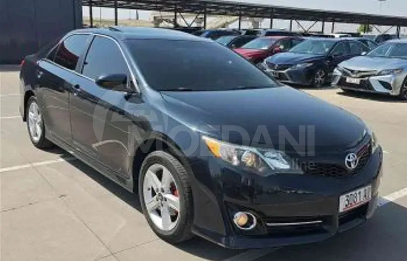 Toyota Camry 2.5L 2014 Тбилиси - изображение 3