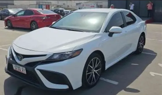 Toyota Camry 2023 Тбилиси